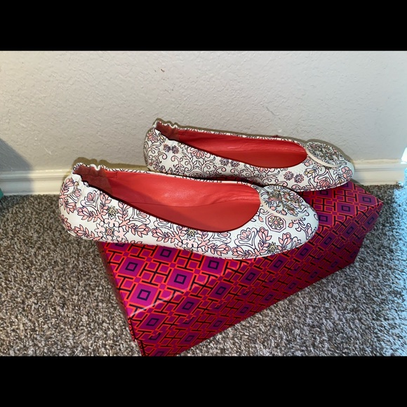 ❌Tory Burch SOLD❌ - Picture 9 of 11